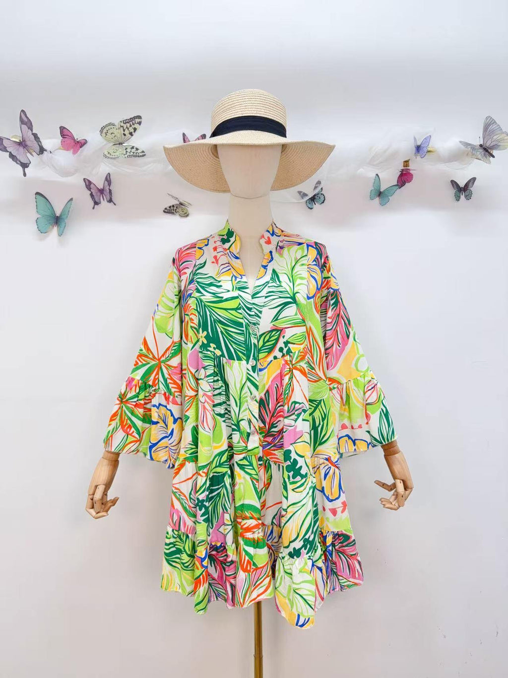 Loowie Short Buttoned Dress in Green
