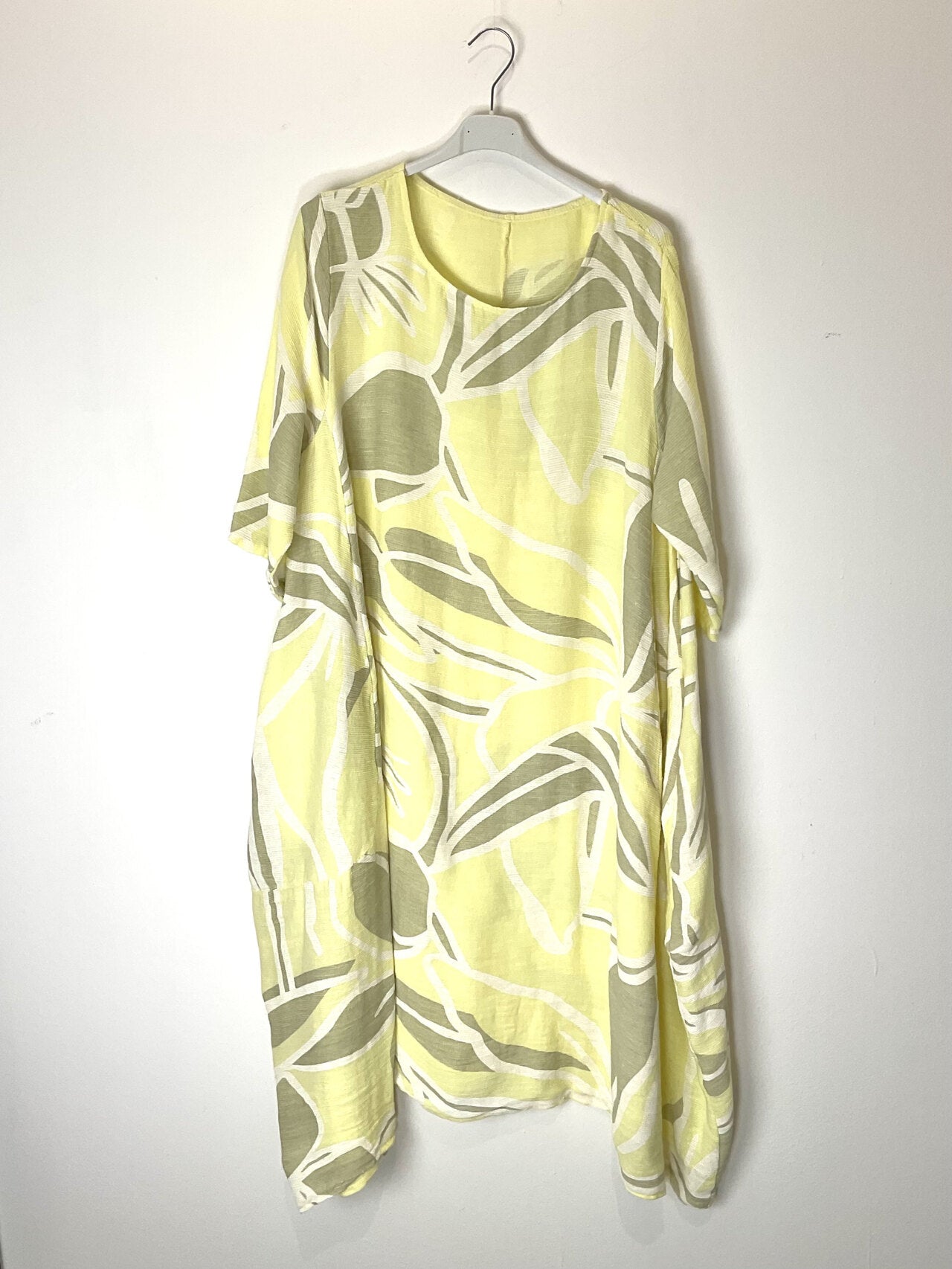 TDLFM Leaf Print Midi Dress — Yellow