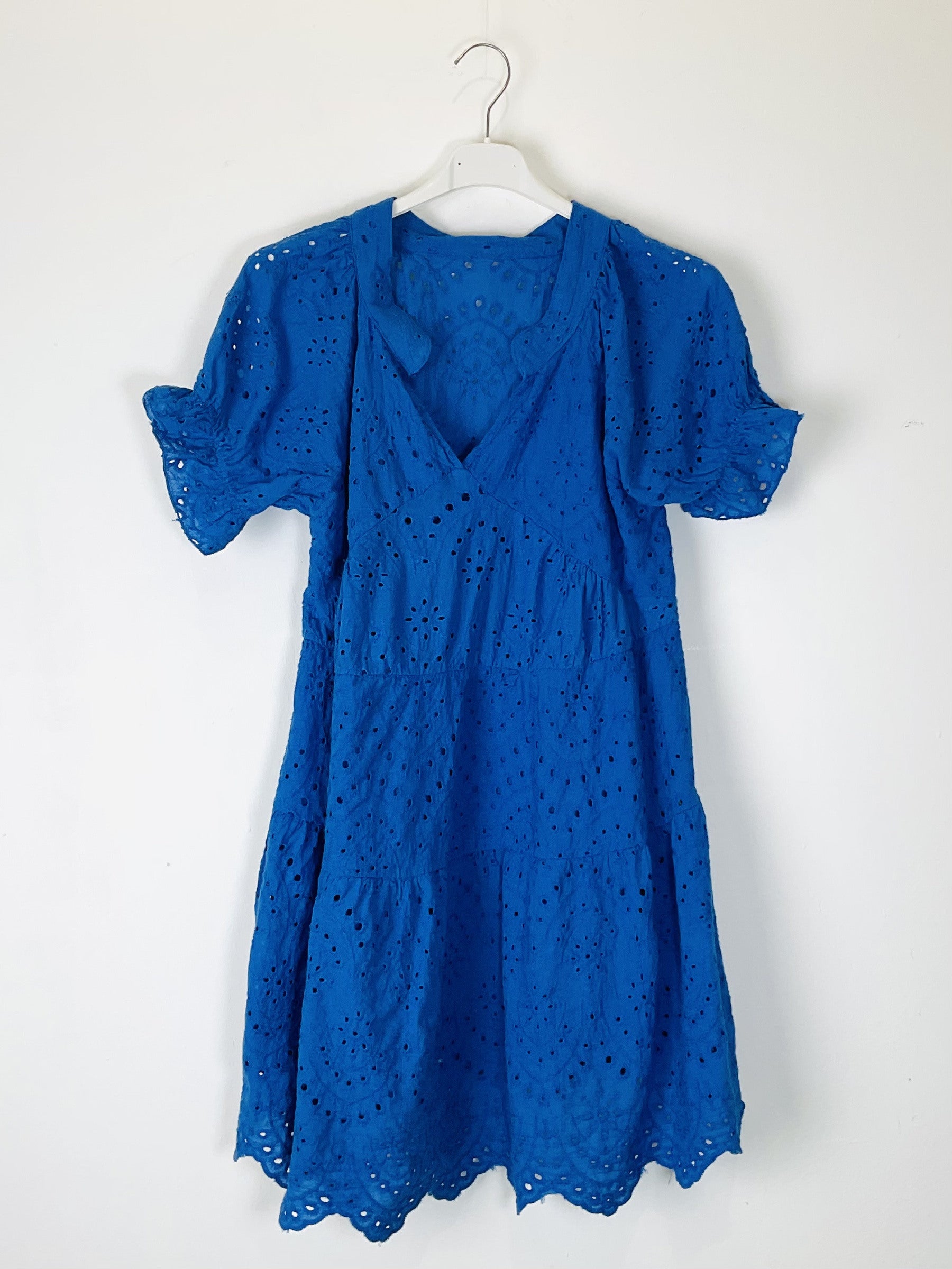 TDEVN Eyelet V-Neck Short Dress — Dark Blue