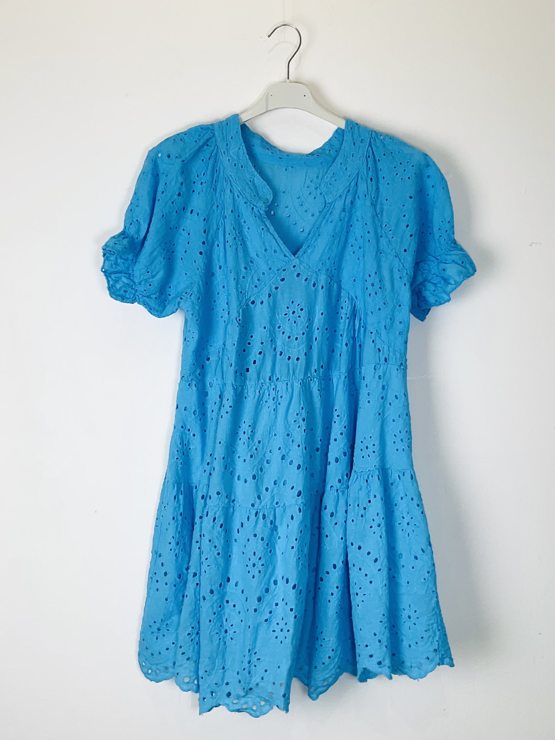 TDEVN Eyelet V-Neck Short Dress — Blue