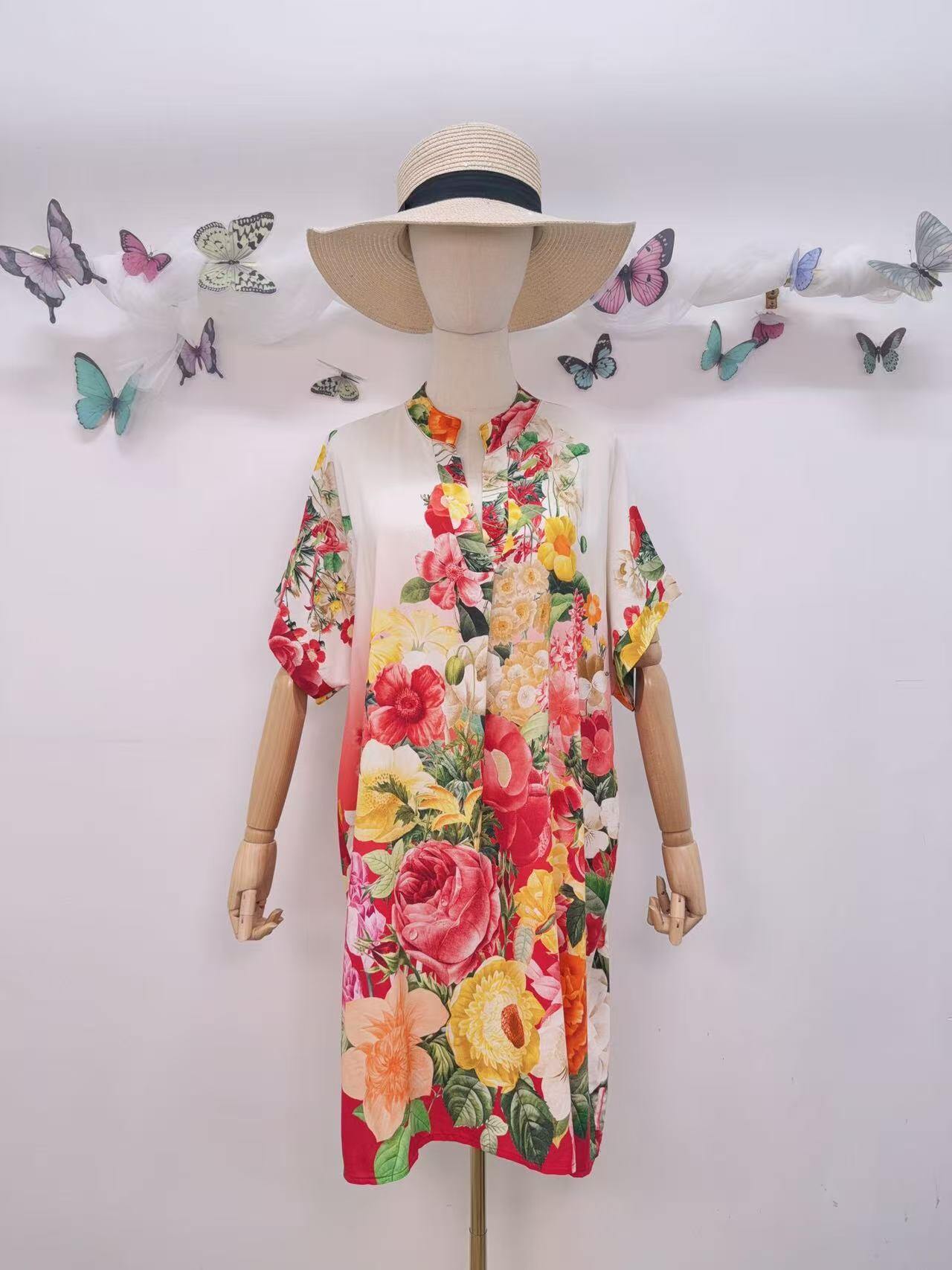 SVRSS2RD Floral Bouquet Short Sleeve Dress Red