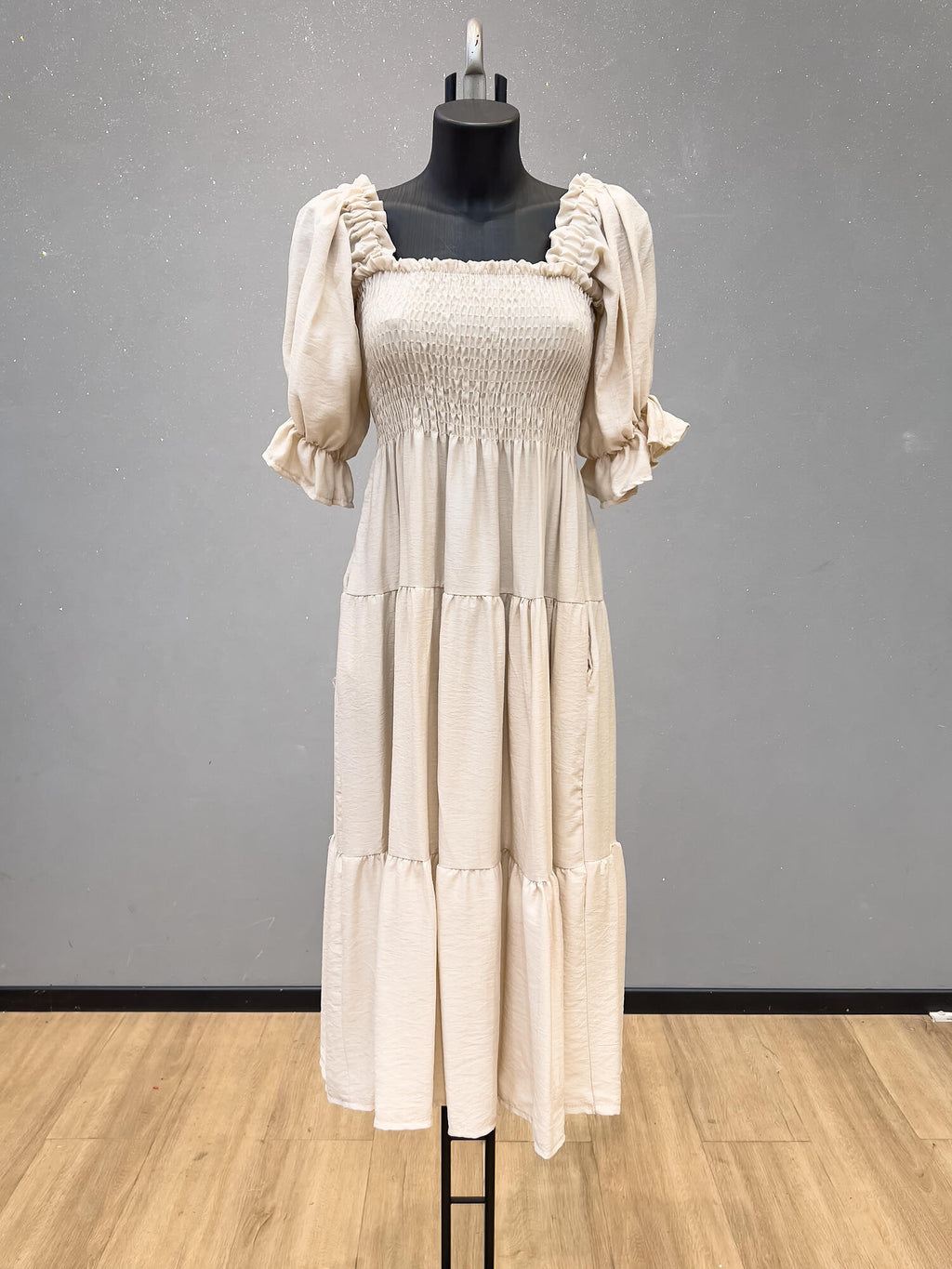 VLLHSEC Ruffled Long Dress Ecru