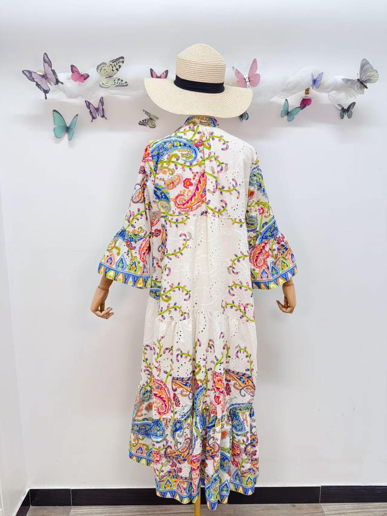Loowie Embroidered Print in Royal Blue