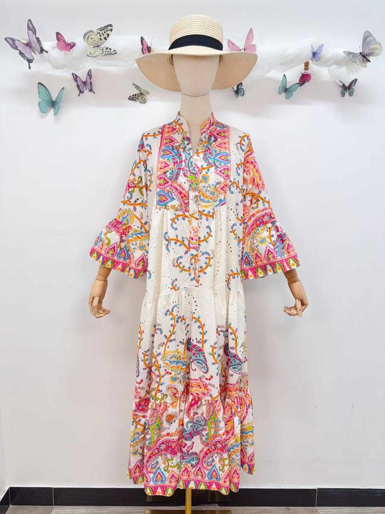 Loowie Embroidered Print in Fuchsia