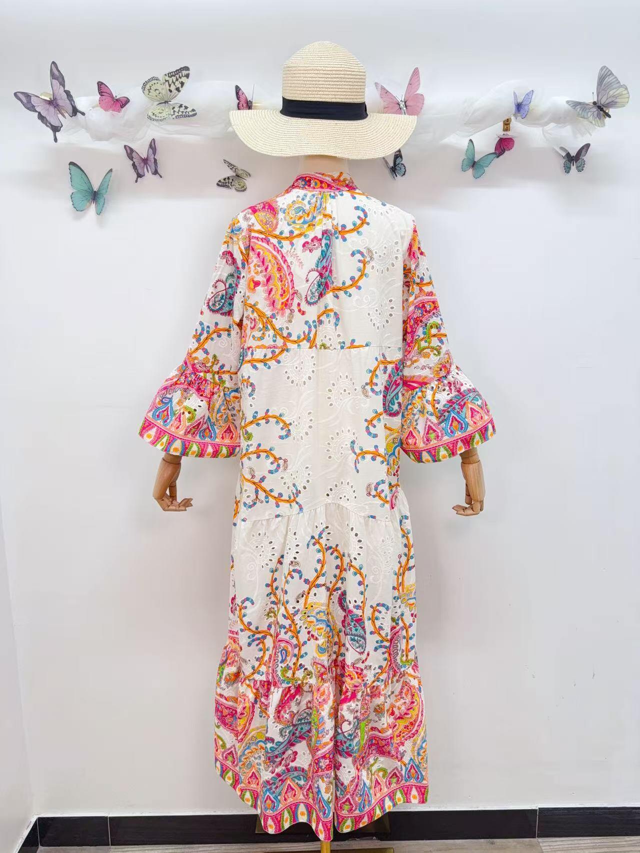 Loowie Embroidered Print in Fuchsia