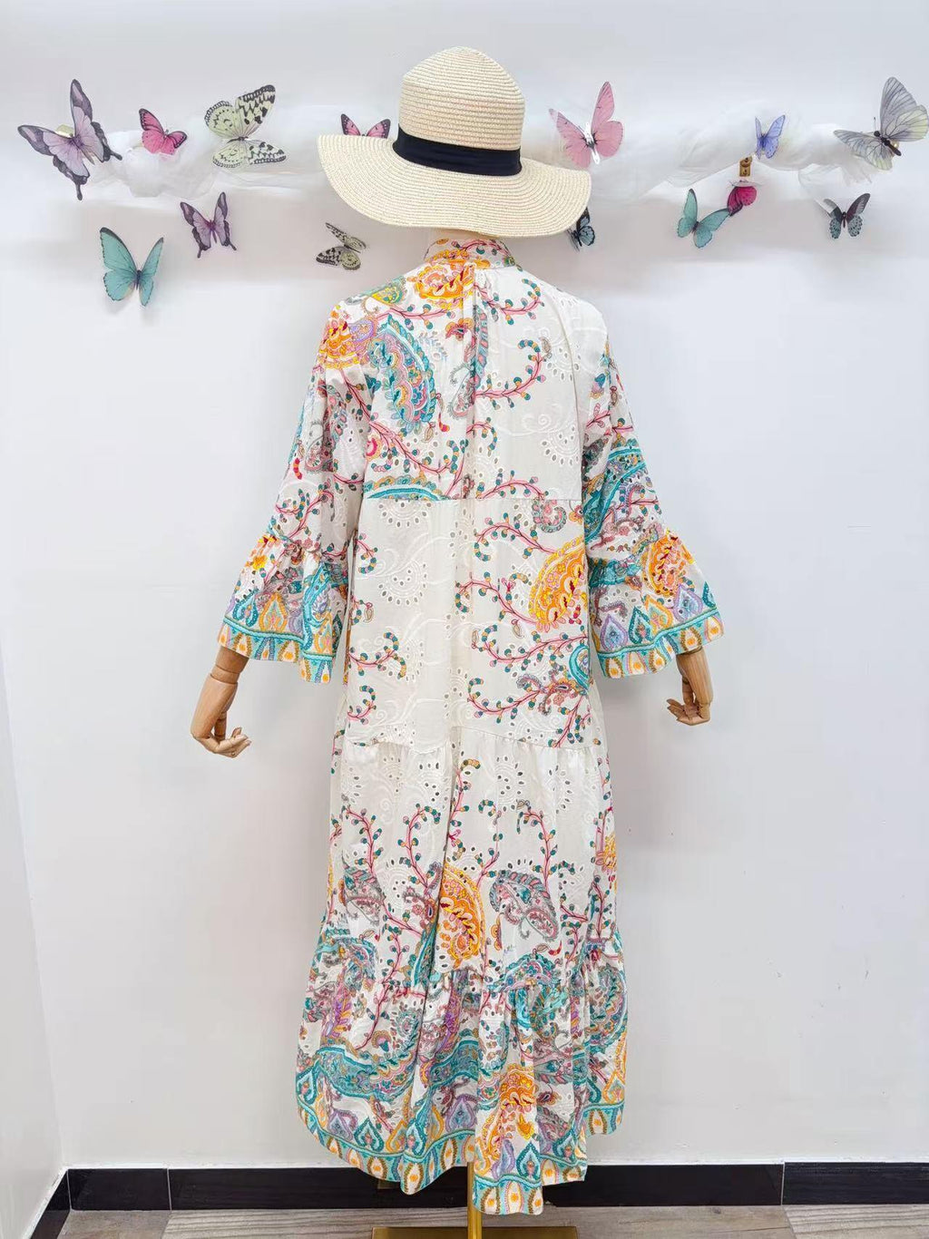 Loowie Embroidered Print in Turquoise