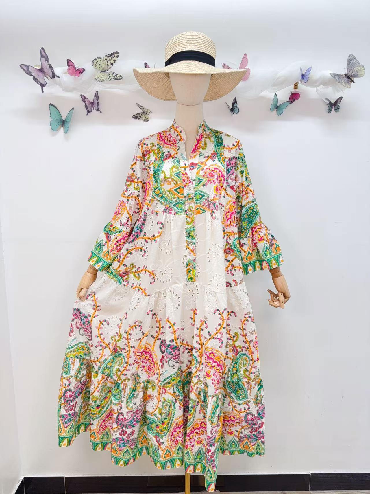 Loowie Embroidered Print in Green