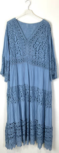TDLLD Long Lace Dress V-Neck 3/4 Sleeves — Jeans