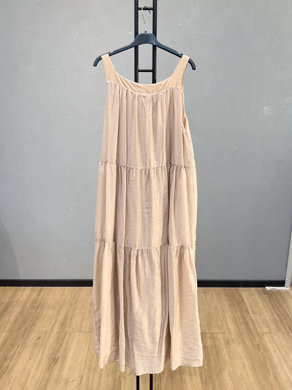 VLLTLVA Tencel Long Dress Vanilla