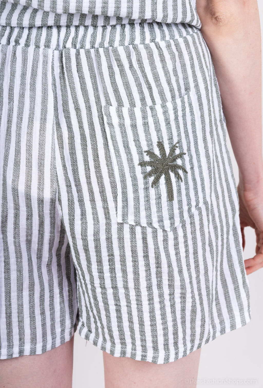 Palm Embroidered Pocket Shorts Khaki