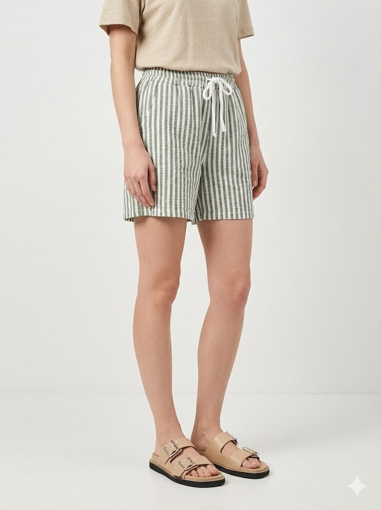 Palm Embroidered Pocket Shorts Khaki