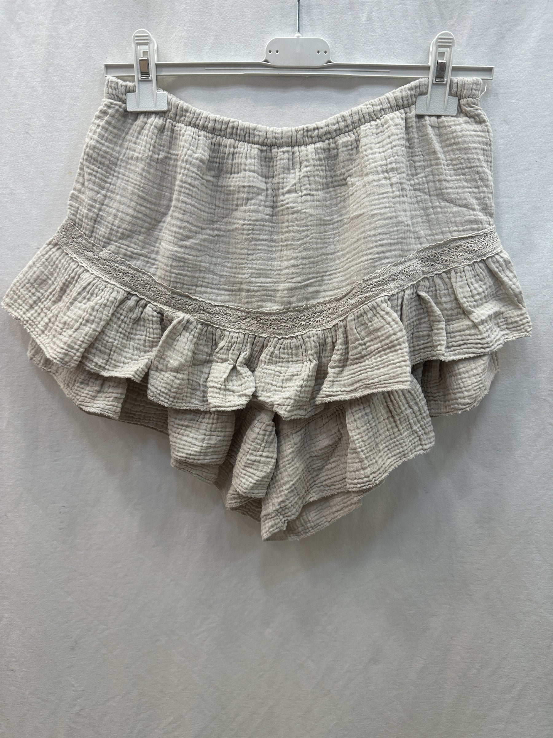 Ruffled Cotton Gauze Culotte Shorts Beige