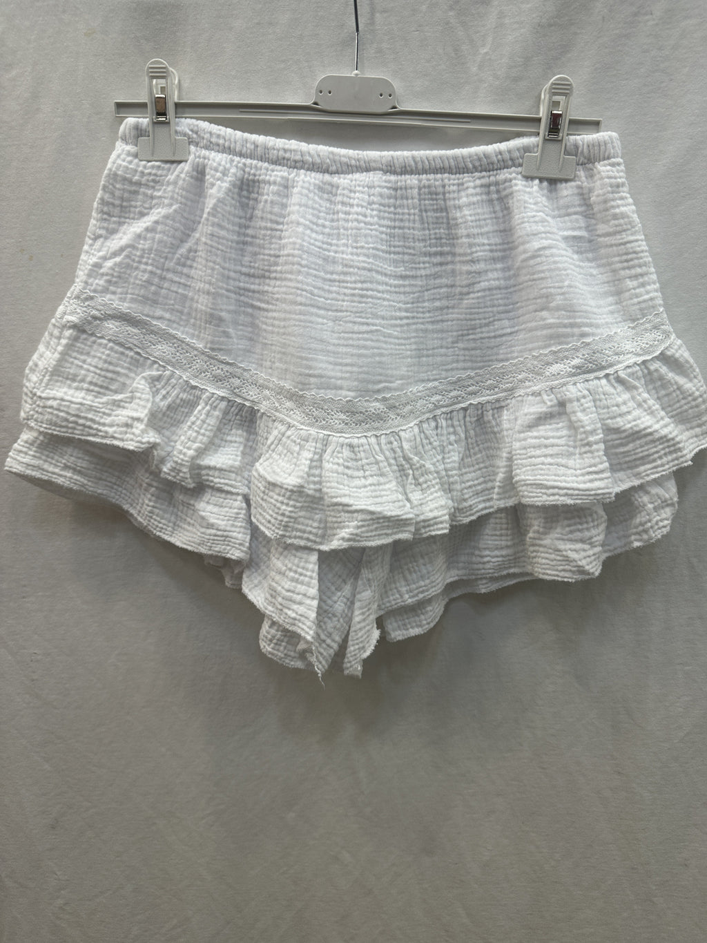 Ruffled Cotton Gauze Culotte Shorts White