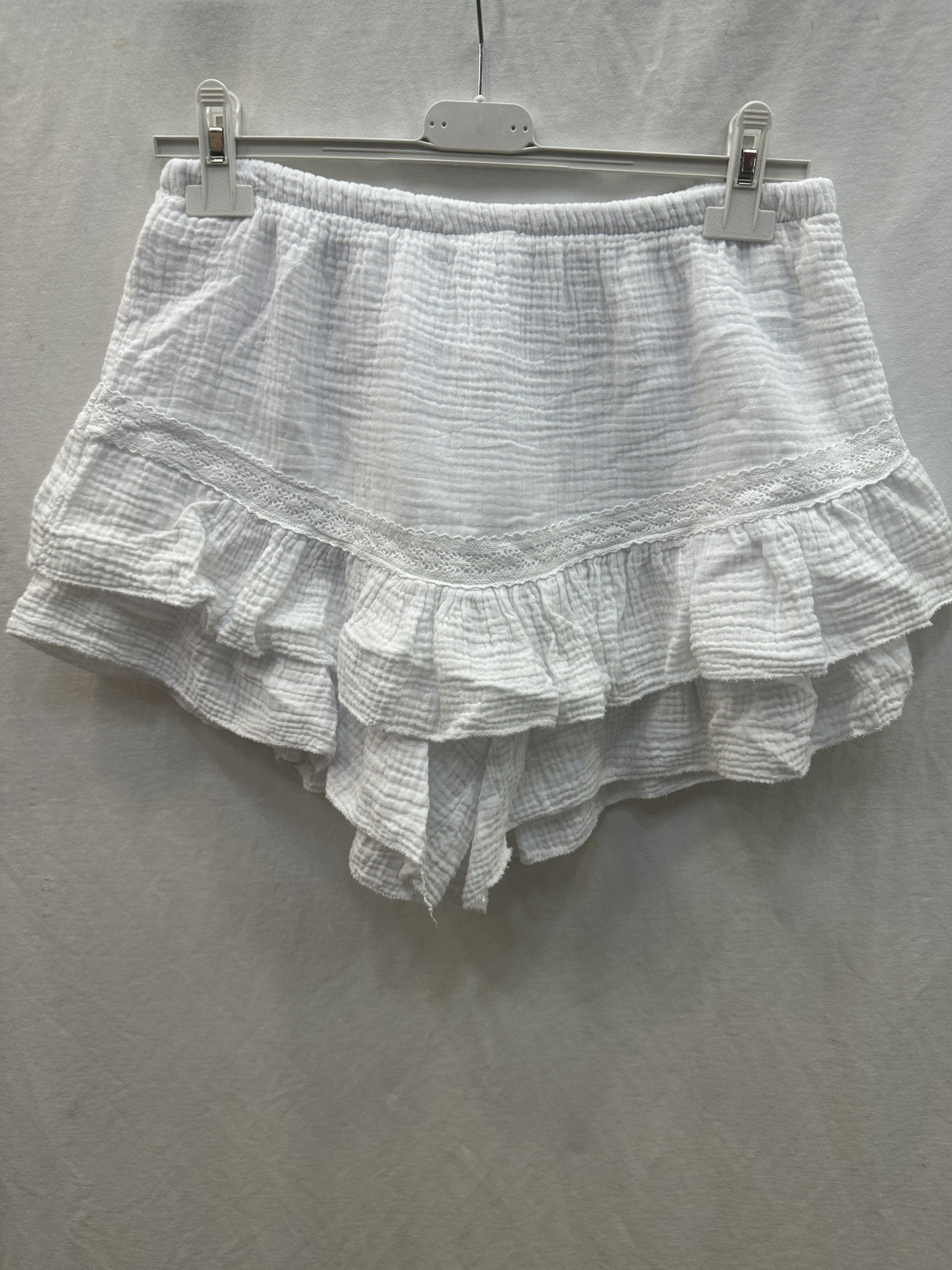 Ruffled Cotton Gauze Culotte Shorts White