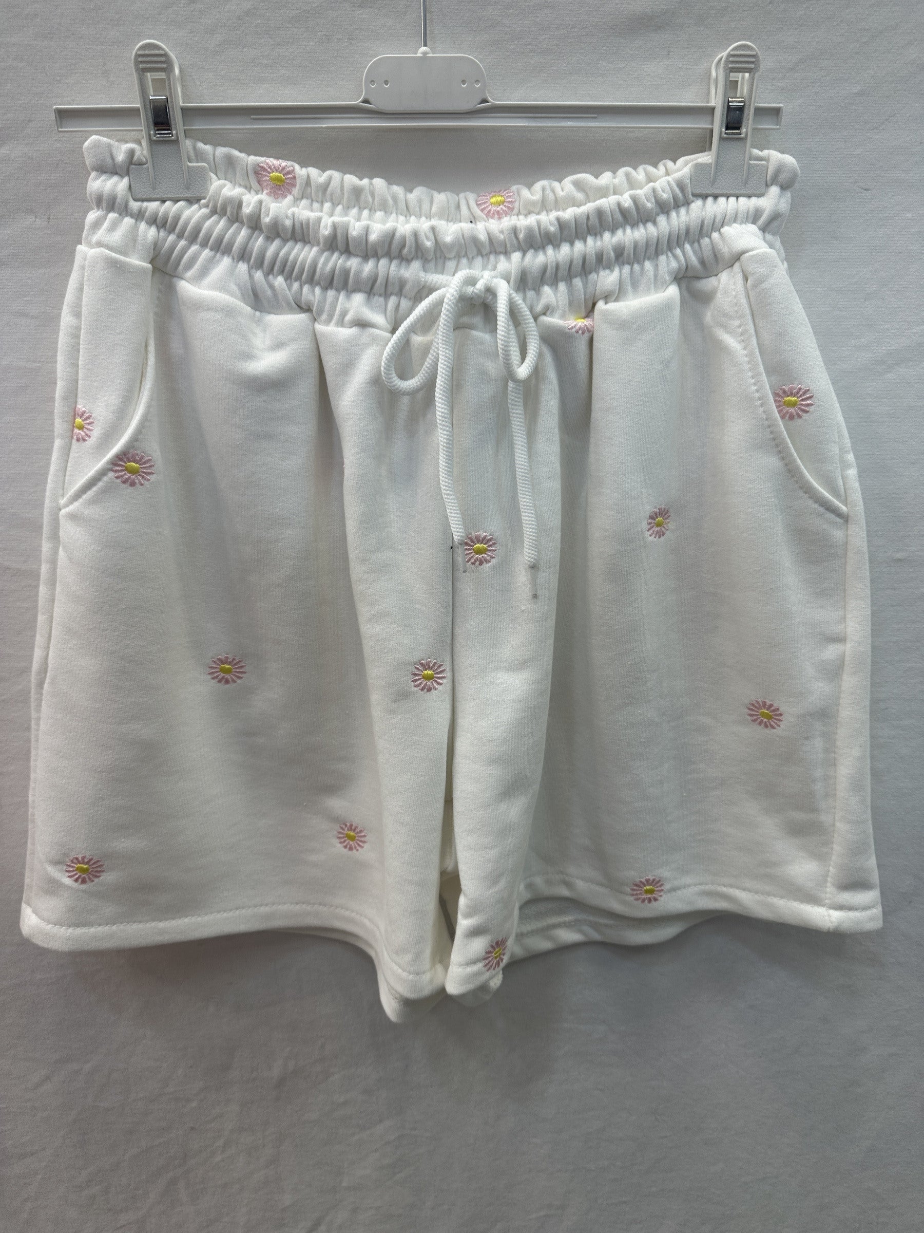Daisies Fleece Shorts White