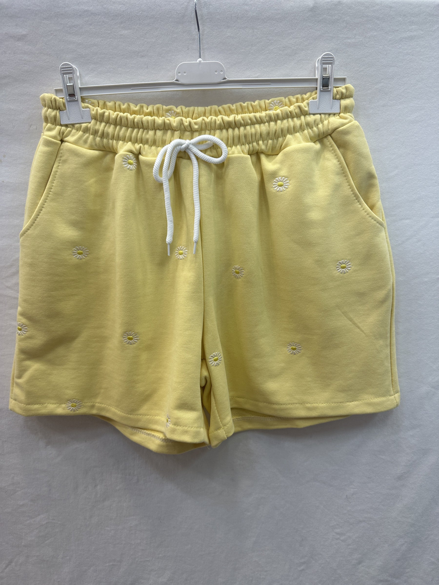 Daisies Fleece Shorts Yellow