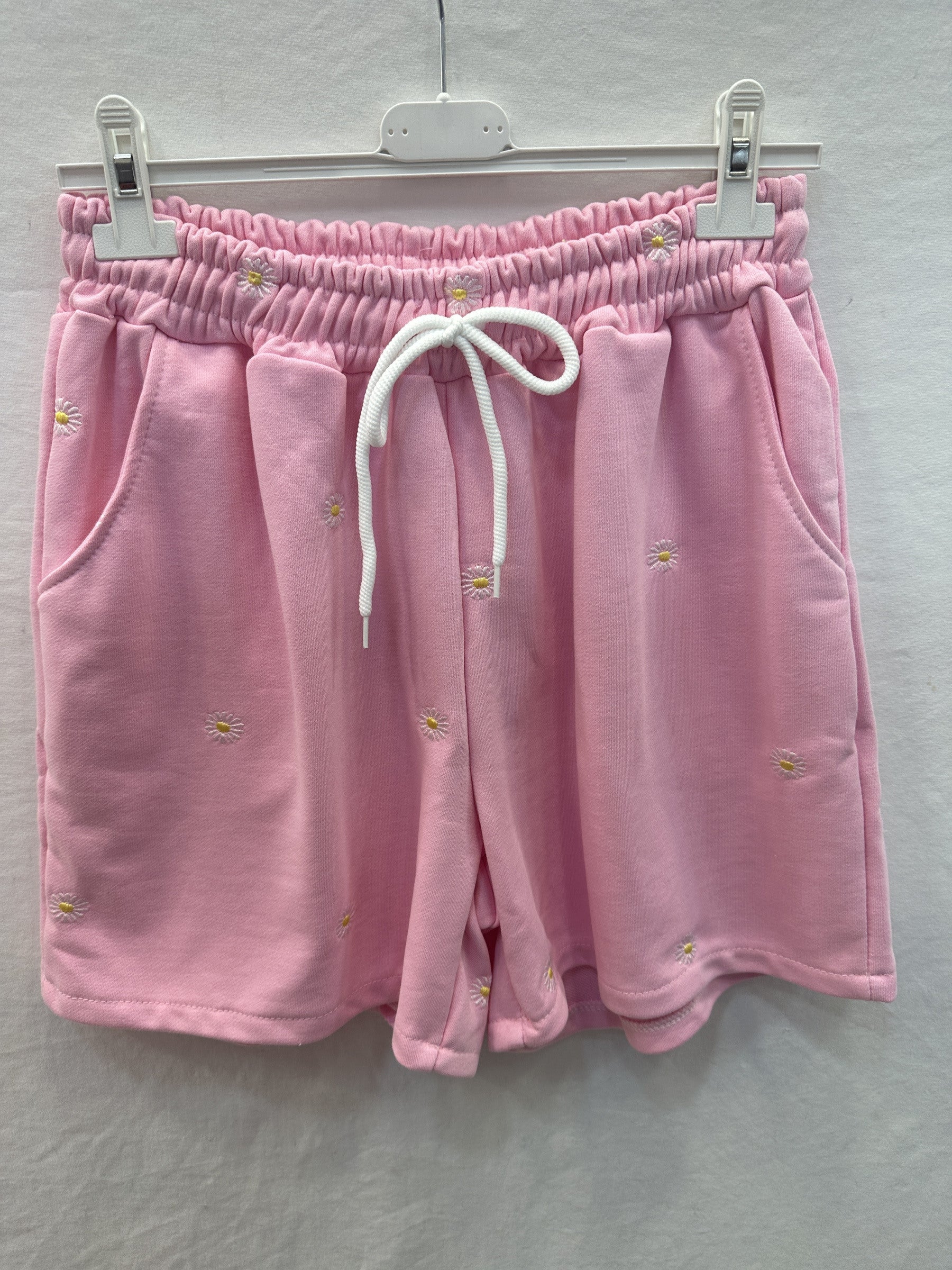 Daisies Fleece Shorts Pink