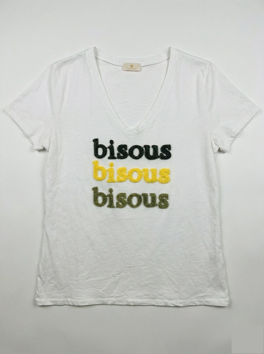 MYWEKKK White T-shirt with Embossed Kiss Kaki