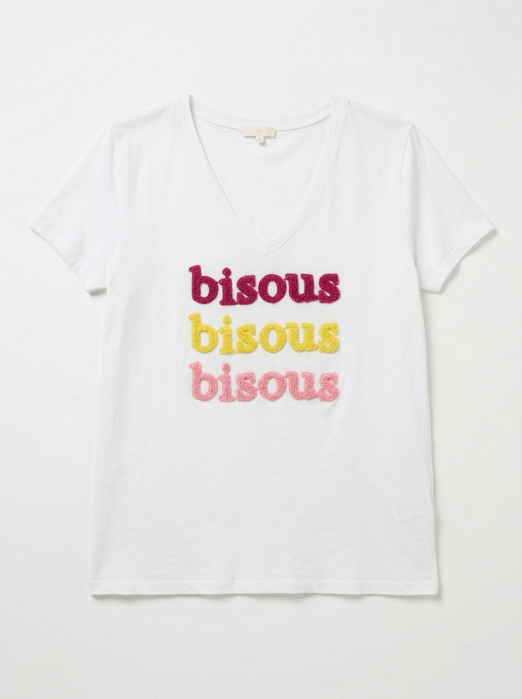 MYWEKPK White T-shirt with Embossed Kiss Pink