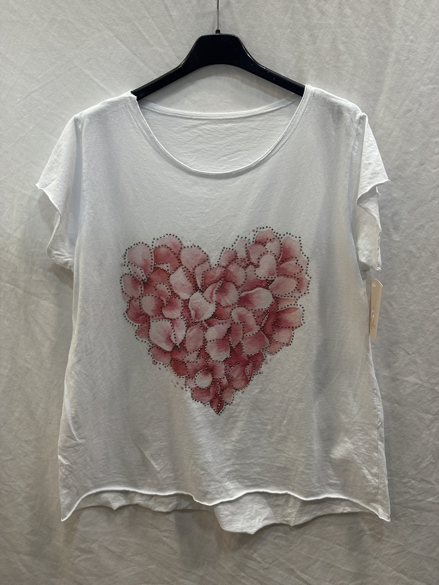 MYWHPW White Heart of Petals T-shirt White