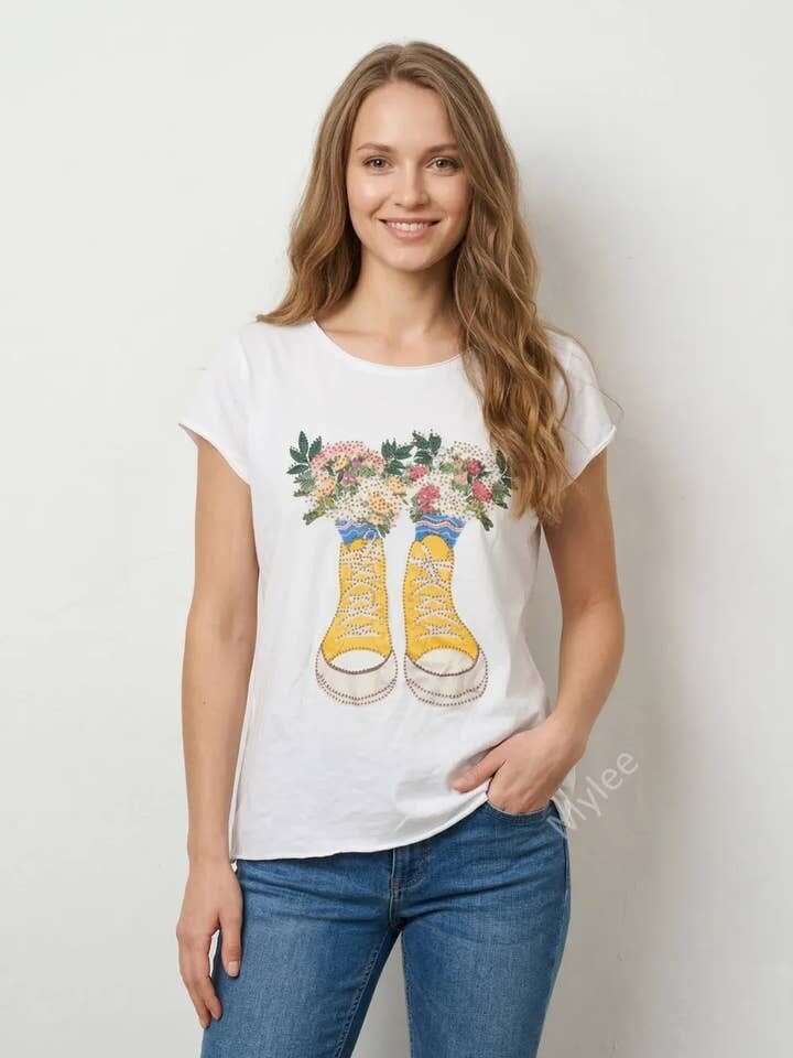 MYWFSPRW White T-shirt with Floral Sneaker Print and Rhinestones White