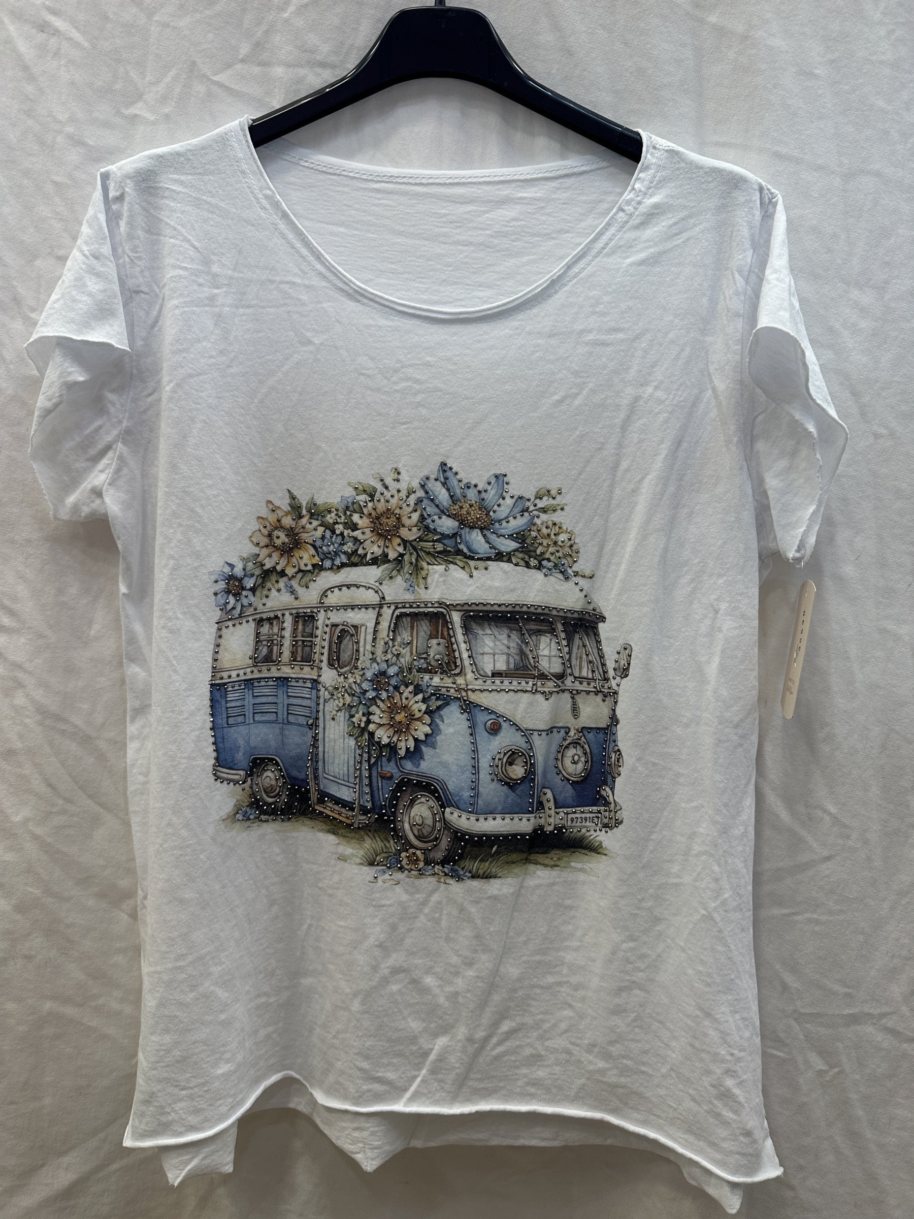 MYWFVW White Flower Van T-shirt White