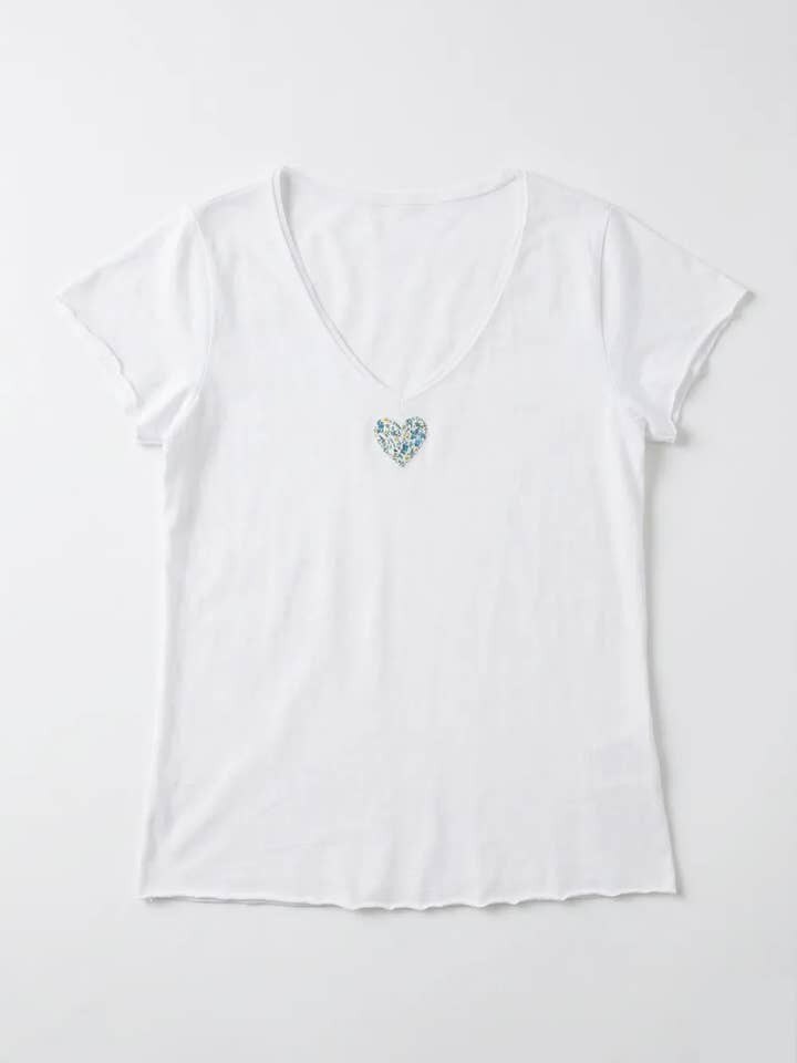 MYVLHCE V-Neck T-shirt with Liberty Heart Celadon