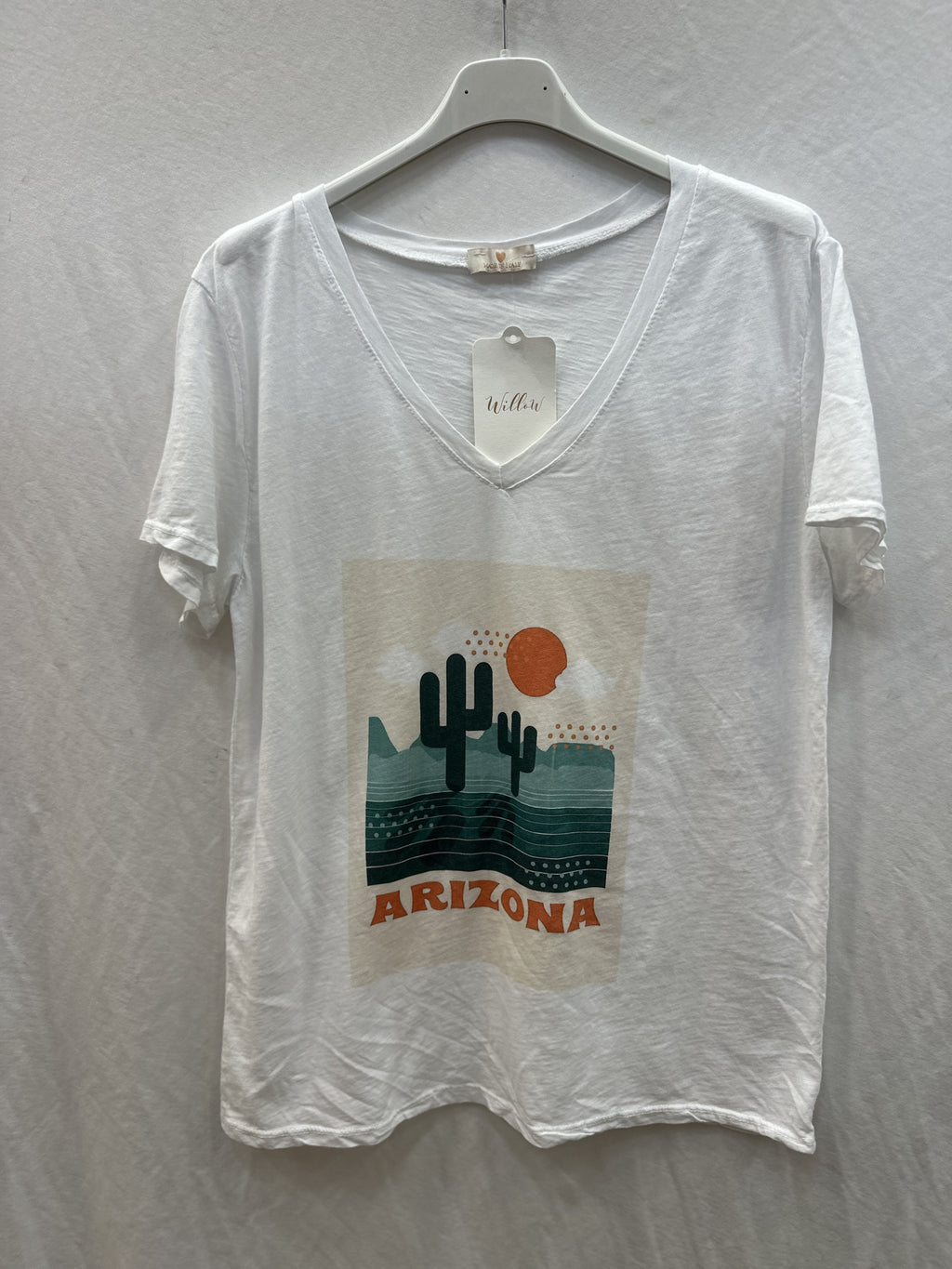 MYAPVW "Arizona" Printed V-Neck T-Shirt White
