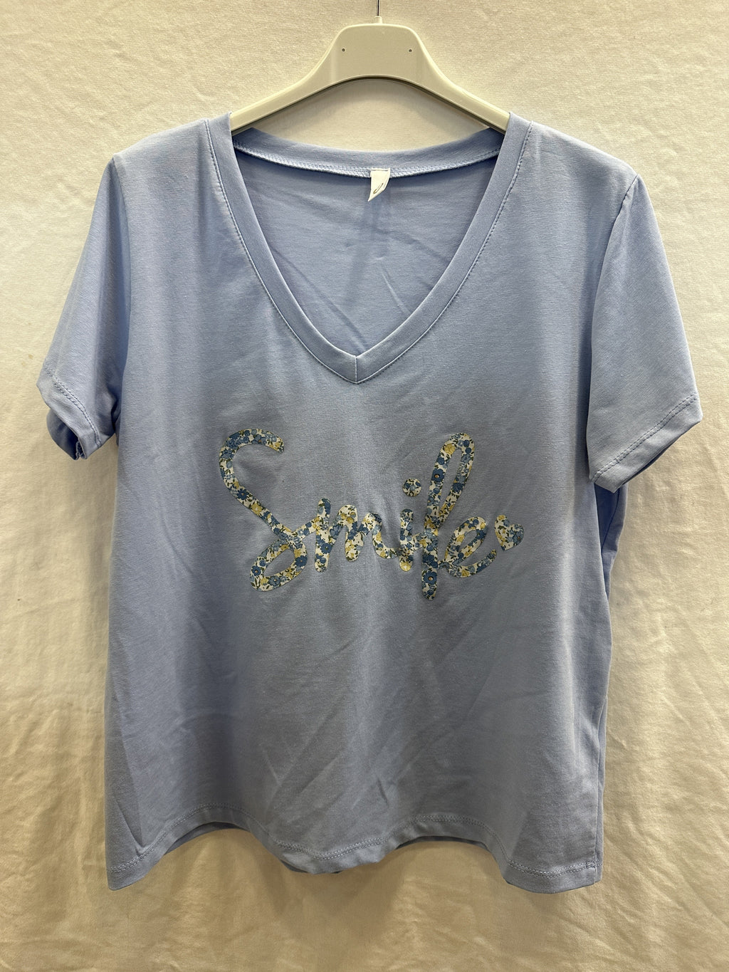 MYSVSB "Smile" V-neck T-shirt Sky Blue