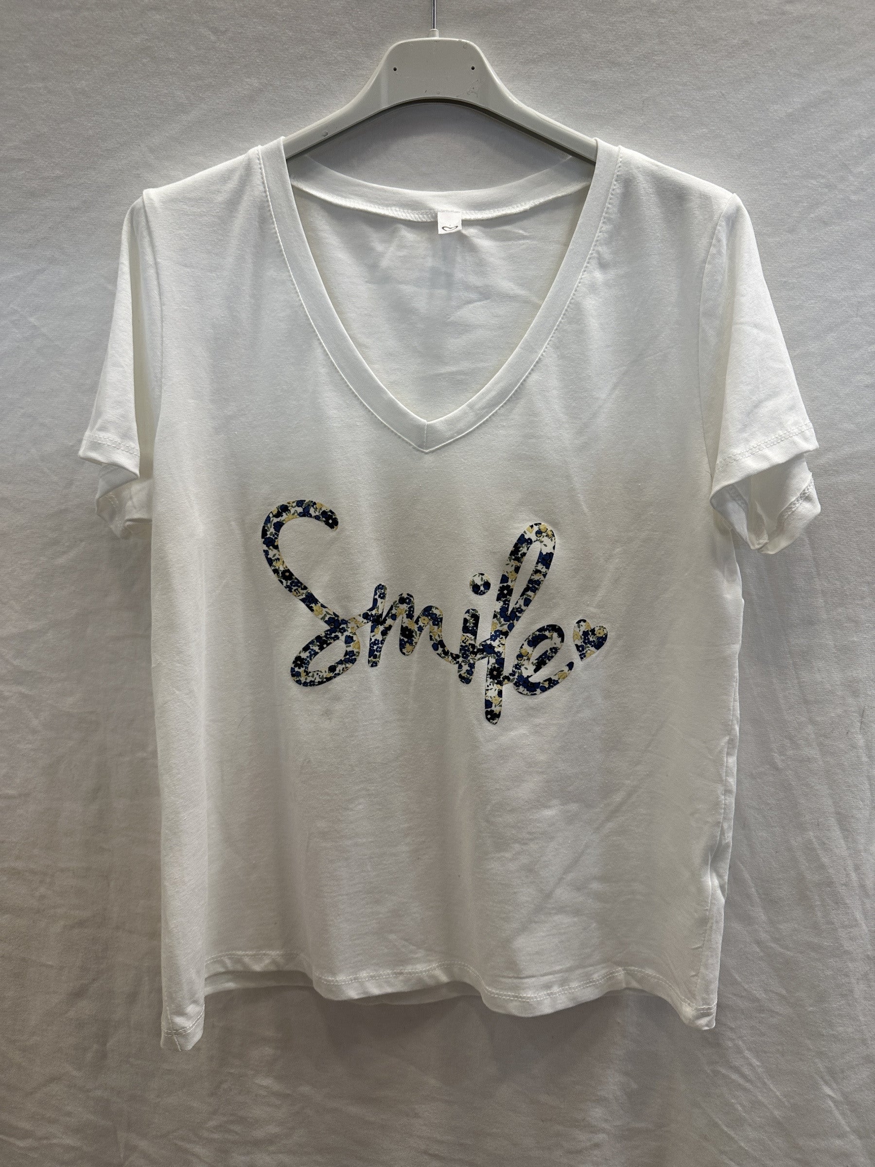 MYSVEB "Smile" V-neck T-shirt Estate Blue