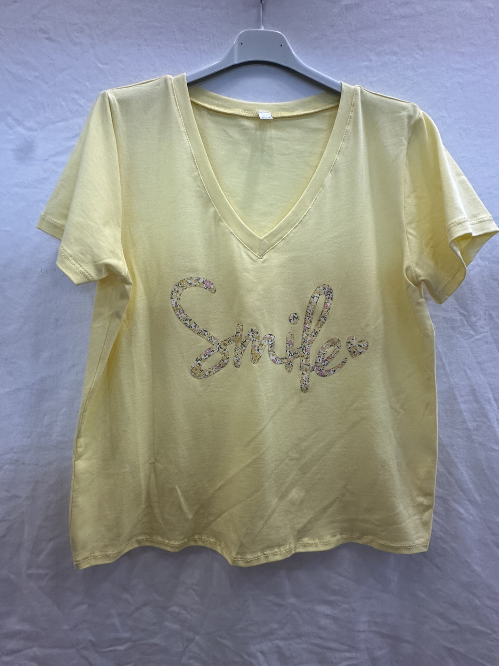 MYSVY "Smile" V-neck T-shirt Yellow