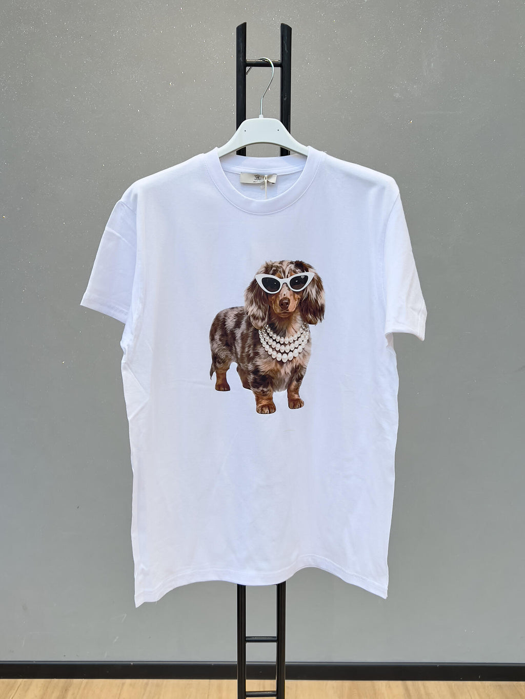 VLTSPWH Stylish Puppy T-Shirt White