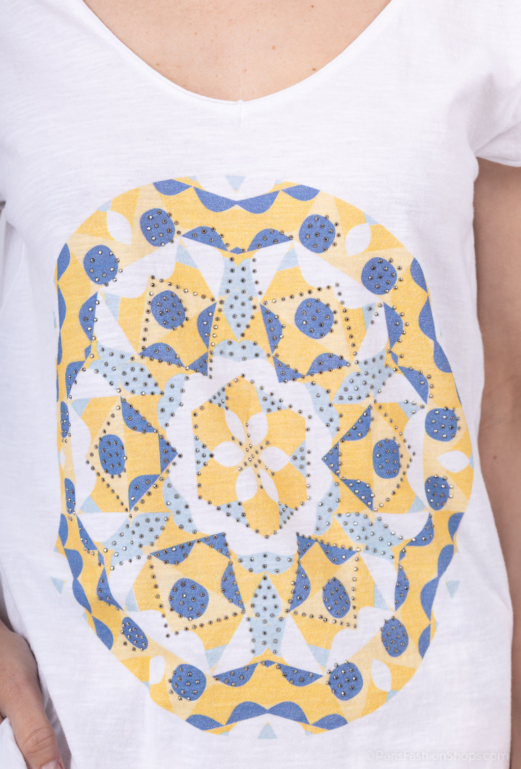 MYCPYRRW Cotton t-shirt printed with yellow round rhinestones White