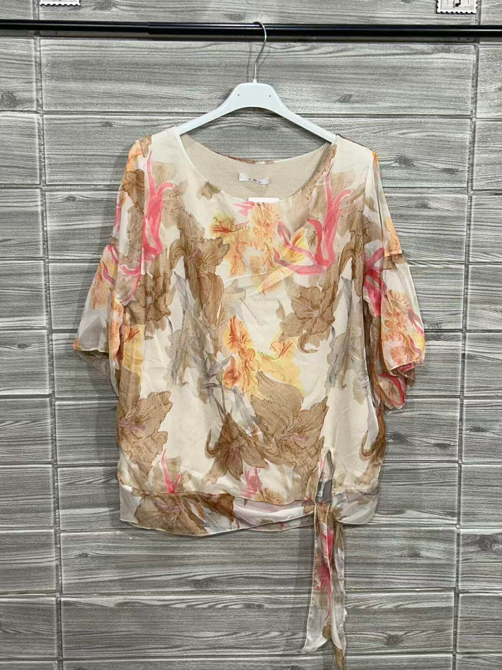ZOT042EC Watercolor Floral Cotton Top Ecru