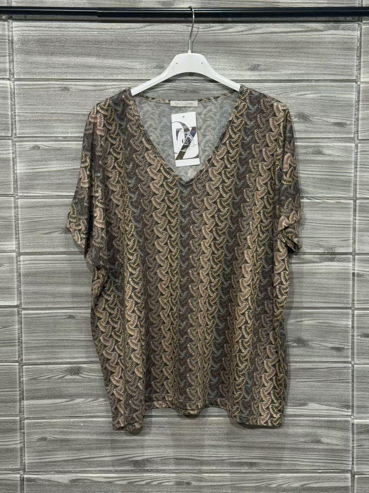 ZOT079BK Chevron Print V-Neck Top Black