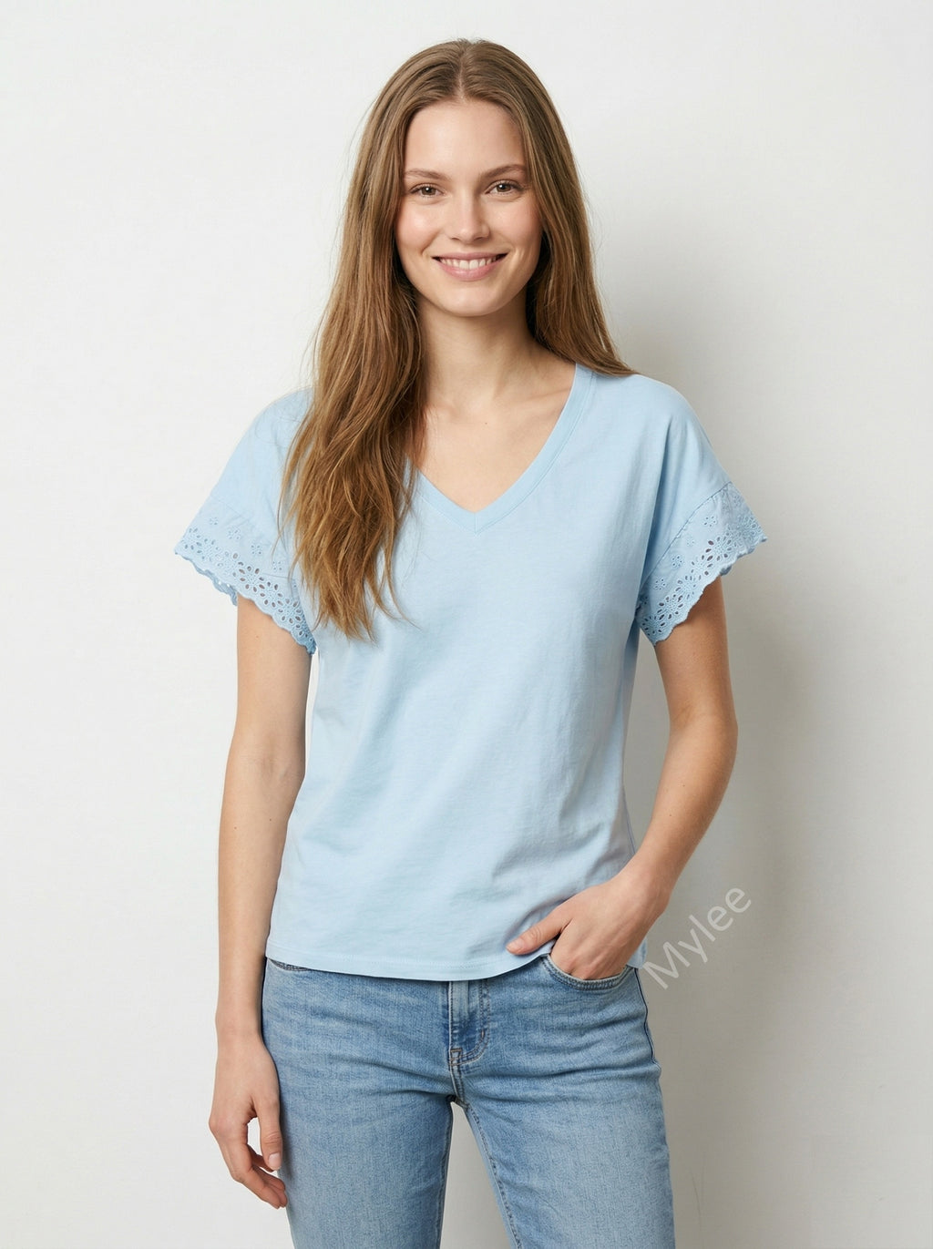 MYELSSB T-shirt with English Lace Sleeves Sky Blue