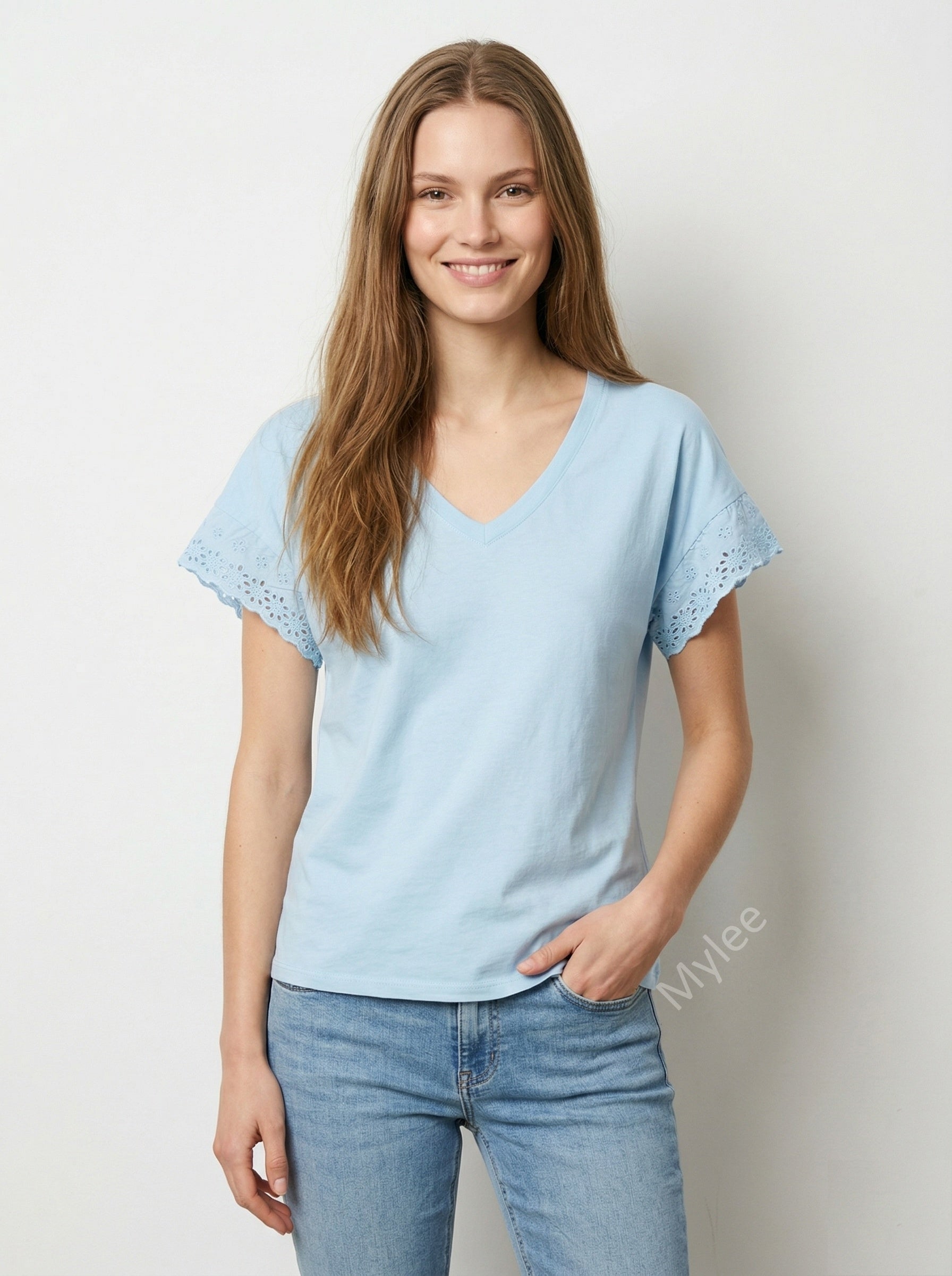 MYELSSB T-shirt with English Lace Sleeves Sky Blue
