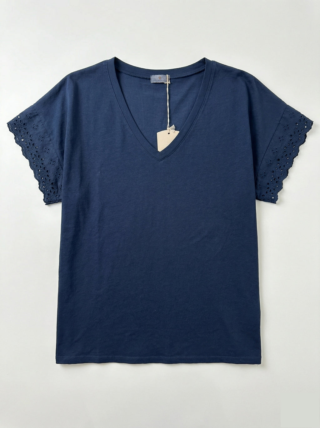 MYELSNV T-shirt with English Lace Sleeves Navy