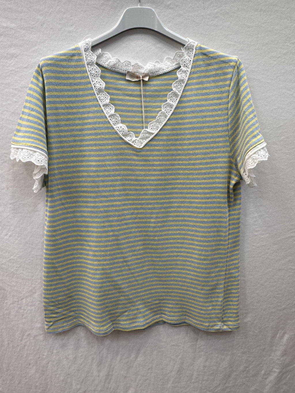 MYSVLSB Striped V-Neck Lace T-shirt Sky Blue