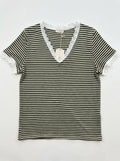 MYSVLKK Striped V-Neck Lace T-shirt Kaki