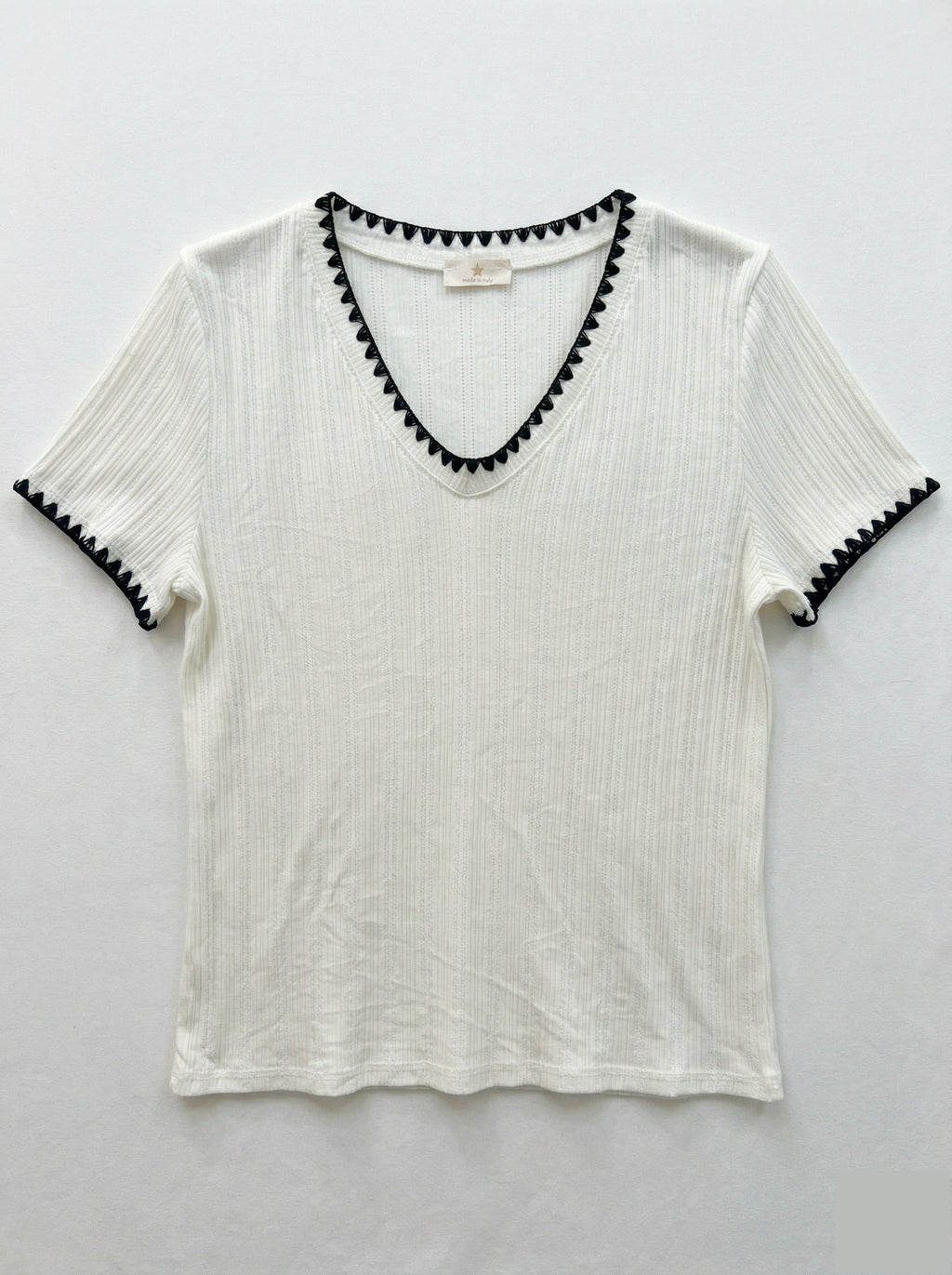 MYNRTCFW Navy Ribbed Top with Crochet Finish White