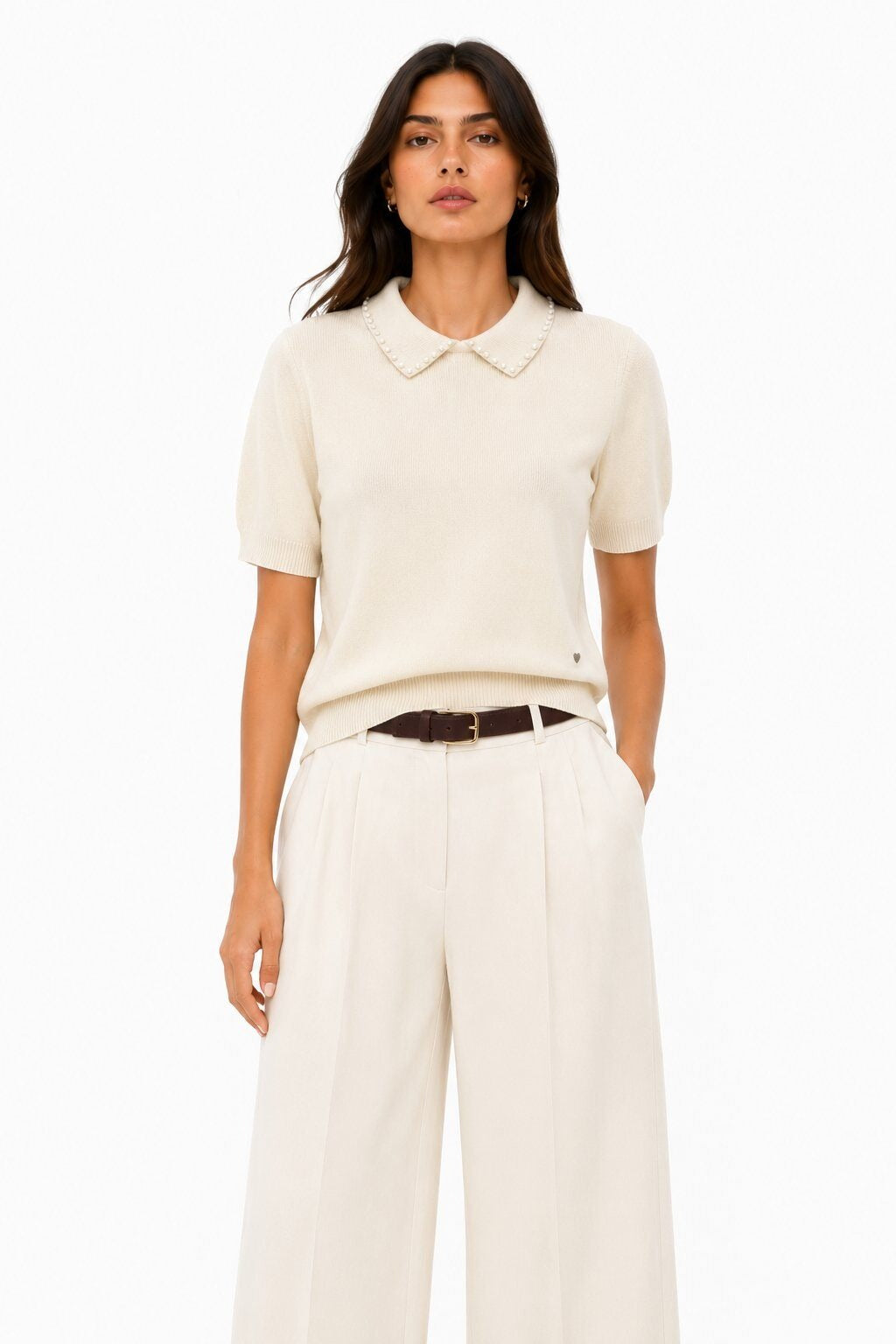 LUPCP4 White Pearl Collar Sweater