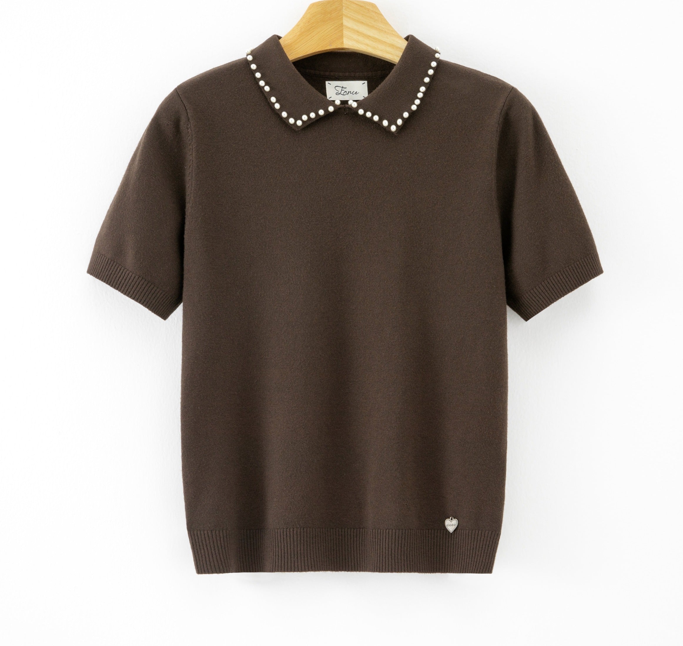 LUPCP7 Dark Brown Pearl Collar Sweater