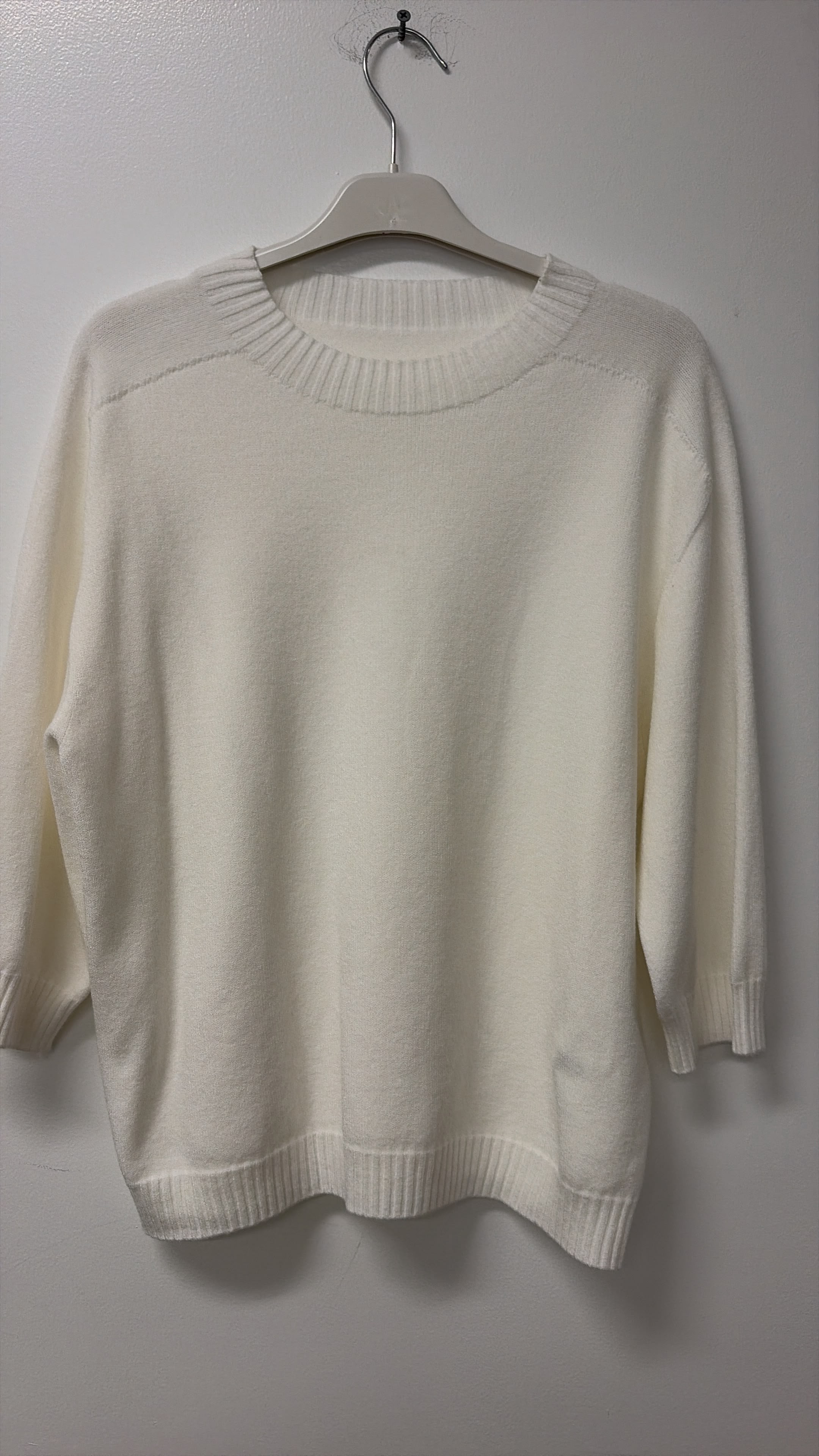 VCWH Super Soft Cozy Sweater White