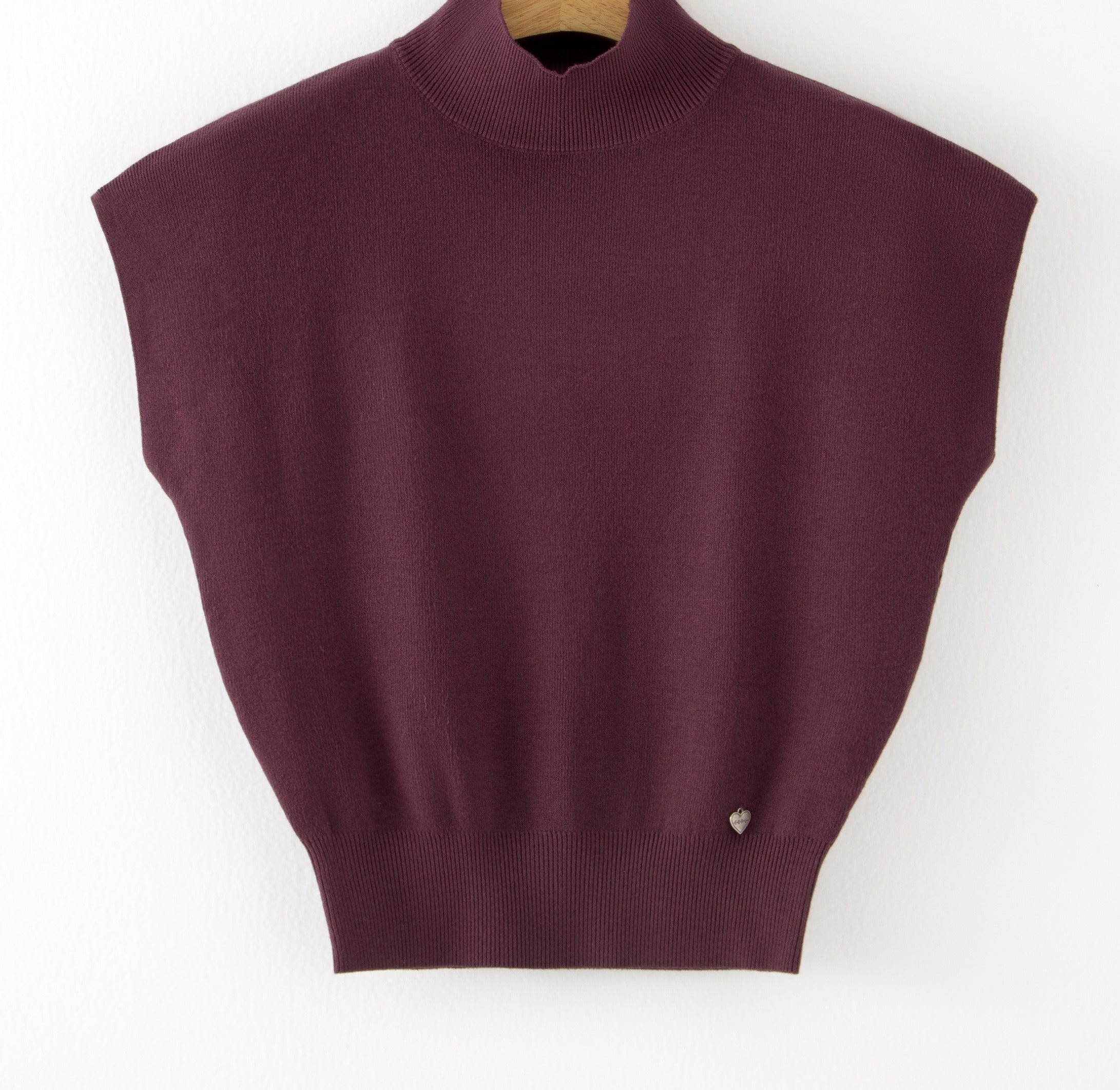 LUTNS10 Purple Turtleneck Sweater