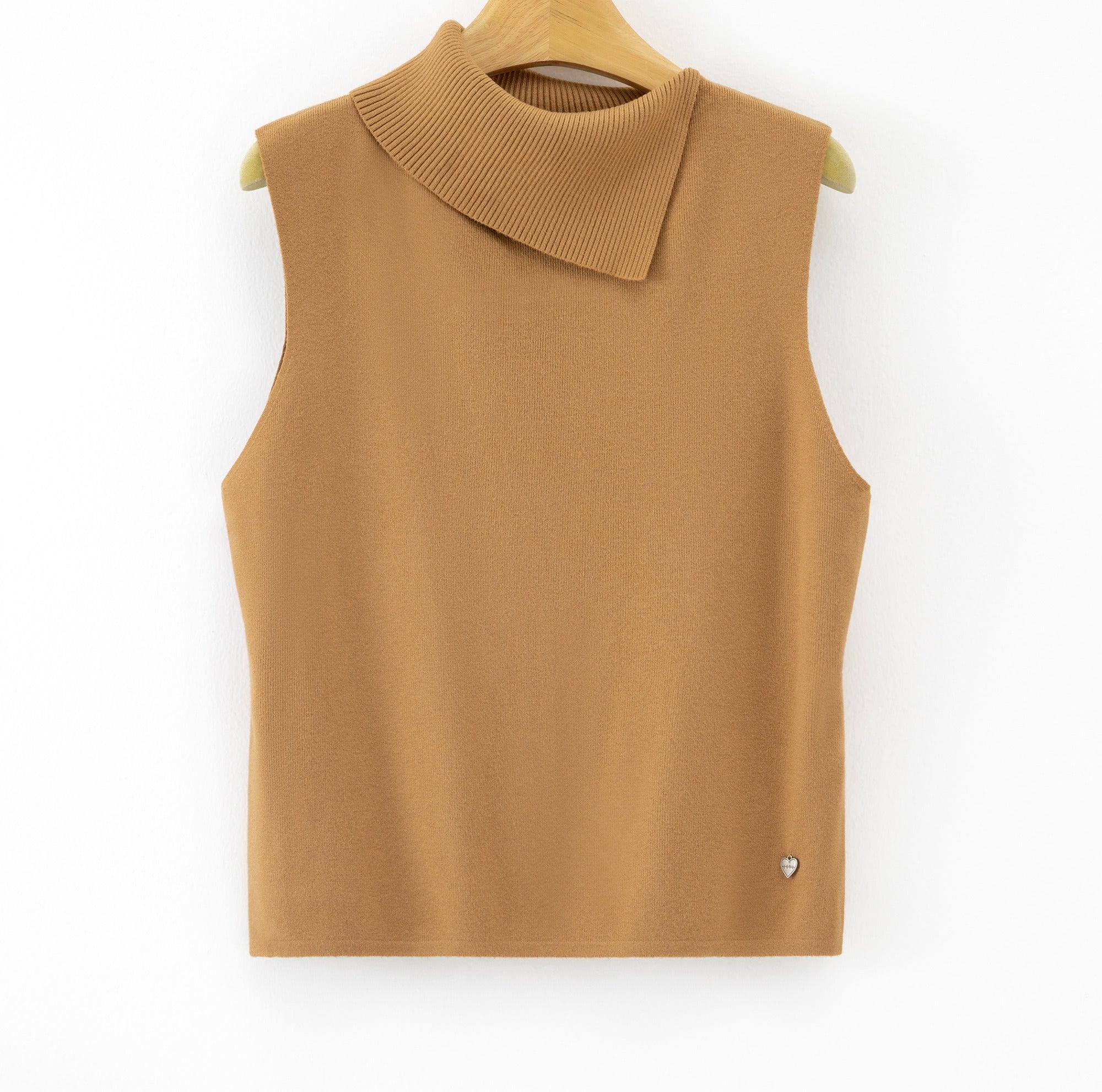 LUACT7 Camel Asymmetric Collar Top