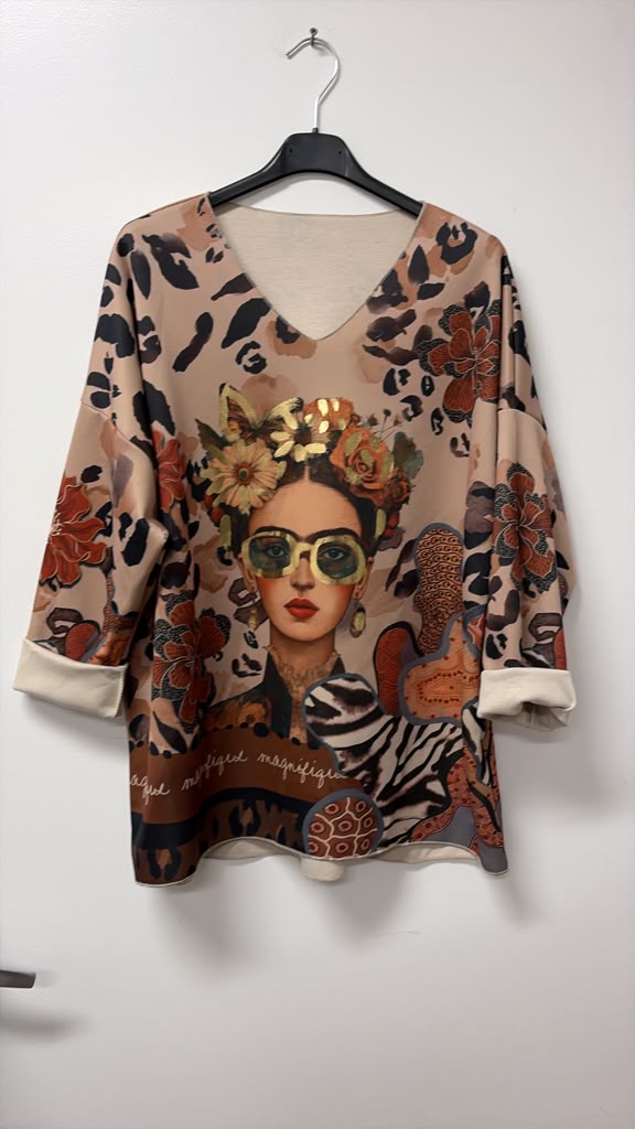 ZO4 Multicolor Frida Folk Top